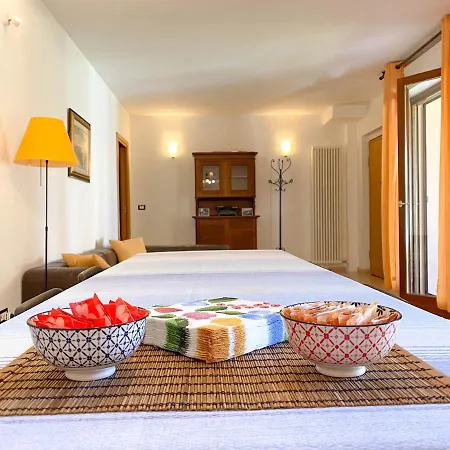 펜션 Portici Sul Giardino - Dimora Dei Portici