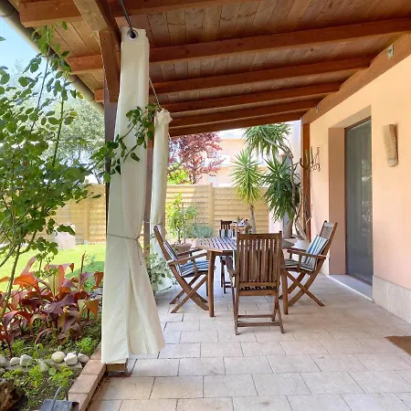 Portici Sul Giardino - Dimora Dei Portici 펜션 오르토나