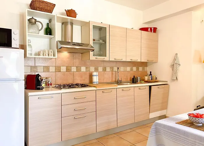 Portici Sul Giardino - Dimora Dei Portici Дом отдыха *