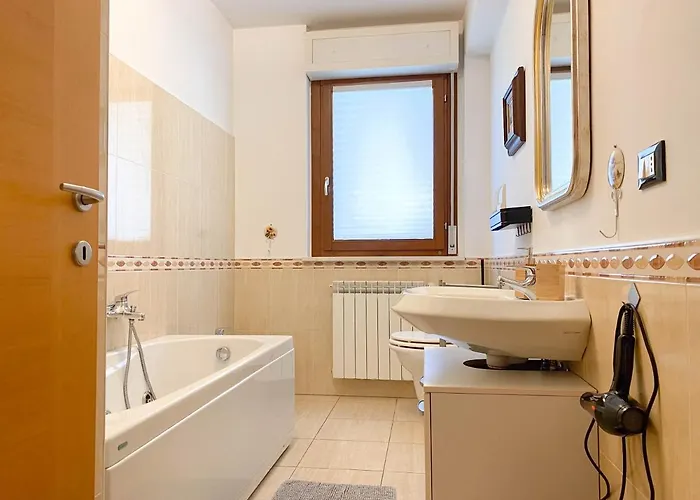 Дом отдыха Portici Sul Giardino - Dimora Dei Portici *